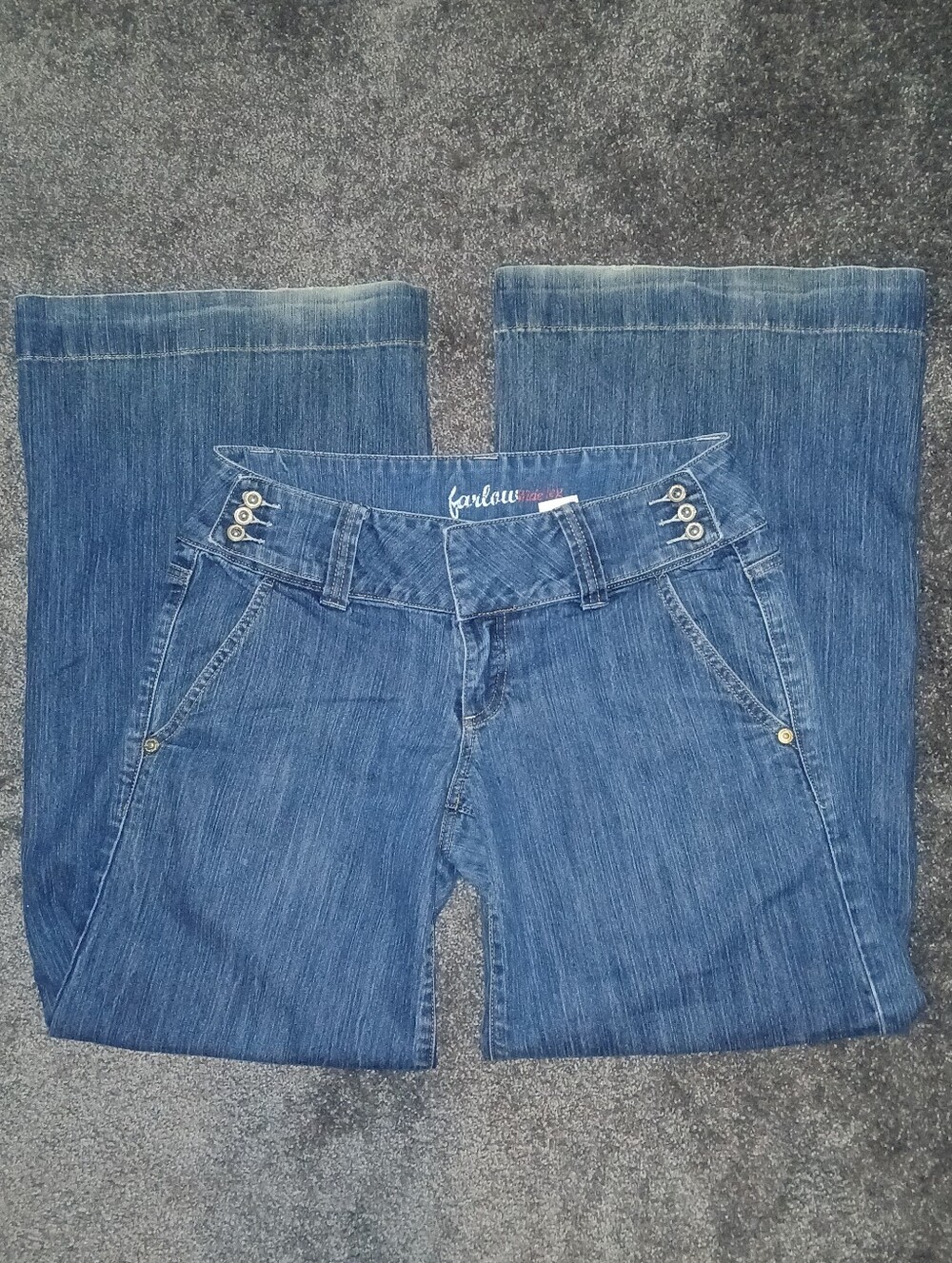 Vintage Y2K Farlow Wide Leg Jeans with Button Detailing